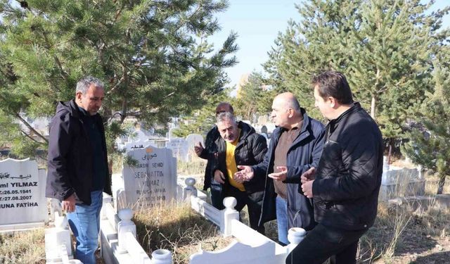 Basın şehidi Sebahattin Yılmaz mezarı başında anıldı