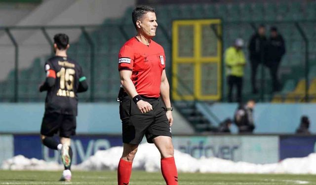 Beşiktaş - Fenerbahçe derbisinin VAR’ı Sarper Barış Saka oldu