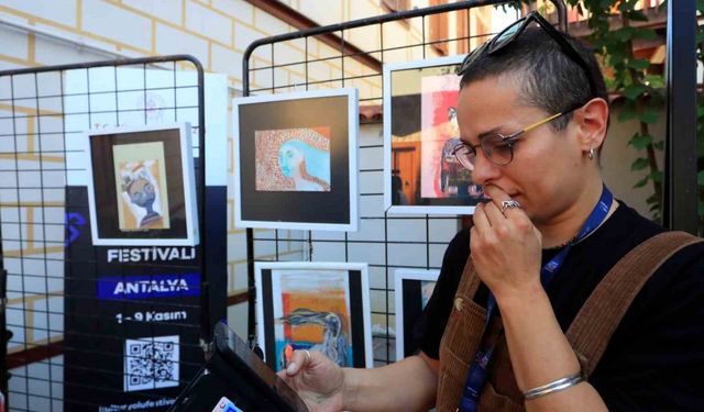 İranlı ressam 150’ye yakın eserinin kaybolduğu iddiasıyla polise başvurdu