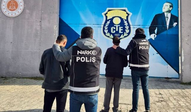 Kars’ta kesinleşmiş hapis cezası bulunan 2 kişi yakalandı