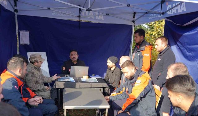 Kayıp anne ve oğlunu arama çalışmaları altıncı gününde devam ediyor