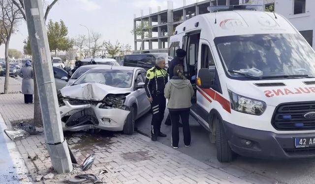 Kaza yapan sürücü telefonda "ben ne yapacağım" dedi, şok geçirdi