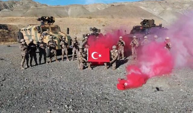 Kırsalda nefes kesen Özel Harekat tatbikatı