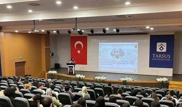 Mersin'de jandarmadan öğrencilere siber farkındalık eğitimi