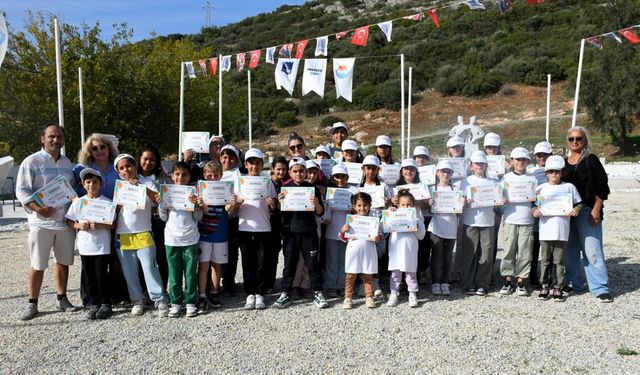 Neopolis küçük heykeltıraşları misafir etti