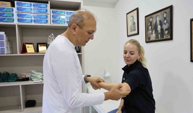 Prof. Dr. Karalezli: "Çıkıklar acildir, doğru tedavi edilmezse ciddi hasar bırakabilir"