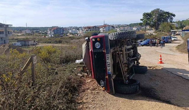 Safari araçları çarpıştı: 10’u yabancı 11 kişi yaralı