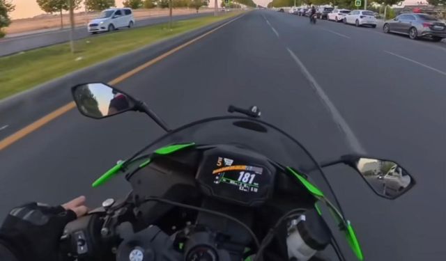 Şehir içinde 181 kilometre hız yapan motosikletli o anları sosyal medyadan paylaştı