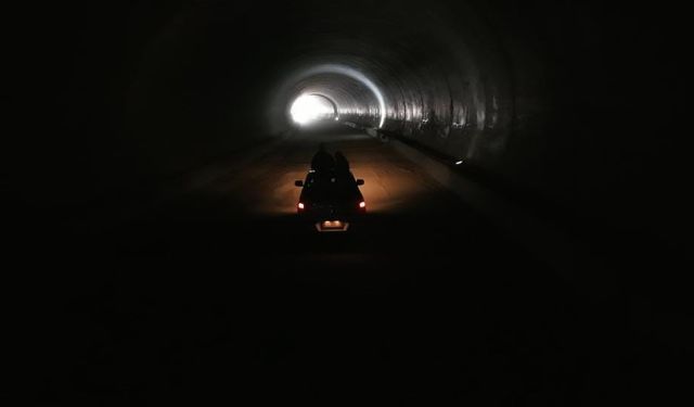 Amanos Dağları’nda 8.5 kilometre uzunluğu tünelde ışık göründü