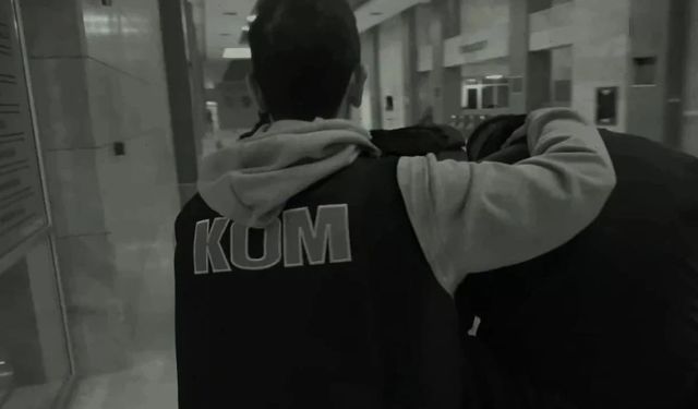 Antalya’da tehditle para istedikleri iş yerini kurşunlayan 3 şüpheli tutuklandı