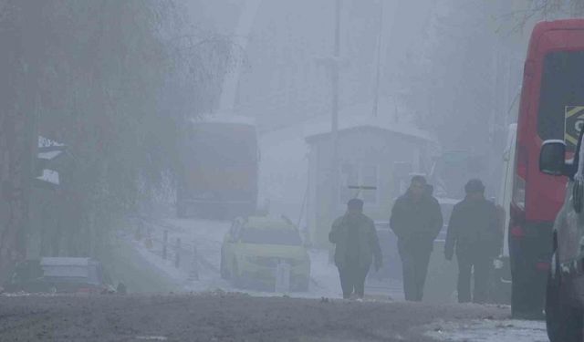 Ardahan güne karla uyandı