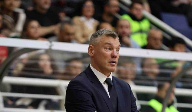 Basketbol Süper Ligi: Merkezefendi Basketbol: 64 - Fenerbahçe Beko: 87