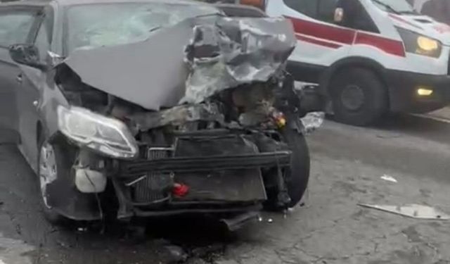 Batman'da zincirleme trafik kazası: 2'si ağır 14 yaralı