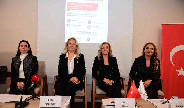 Cumhuriyetin Eğitimci İlk Kadın Milletvekilleri Osmangazi’de Konuşuldu