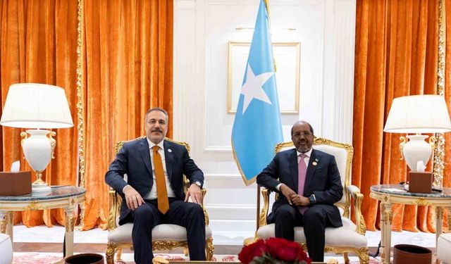 Dışişleri Bakanı Fidan, Somali Cumhurbaşkanı Mahmud ile görüştü