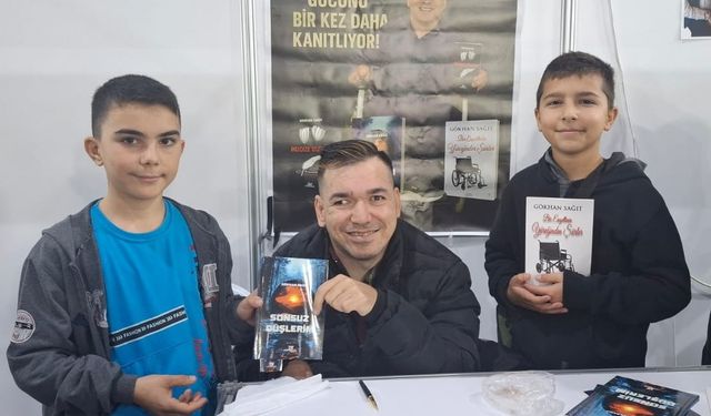 Engelsiz yazar okuyucularıyla bir araya geldi