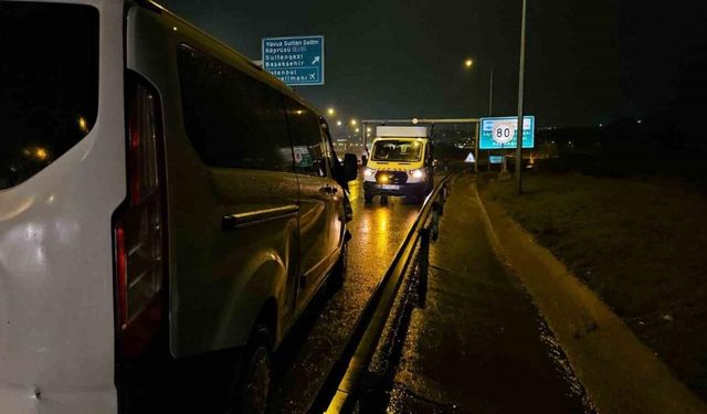 Eyüpsultan’da yağış nedeniyle 7 araç birbirine girdi: 2 yaralı