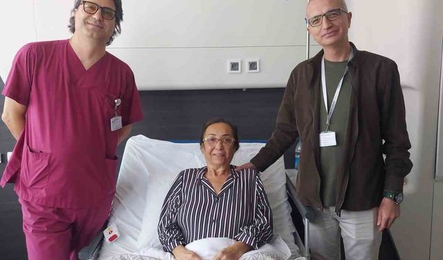 Hipofiz tümörü yüzünden gözünü kaybediyordu