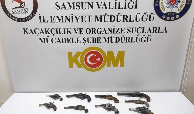 'Kayıp' denilen kültür varlığı tabancalar evlerden çıktı: 13 silah ele geçirildi