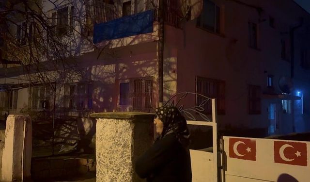 Kayseri’de komşuluk örneği: Ulaşamadığı komşusundan soğuk havada haber bekledi