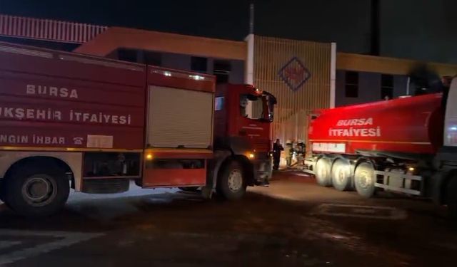 Kestel’de fabrika yangını paniğe neden oldu