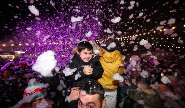 Kış festivalinde eğlence hız kesmeden devam ediyor