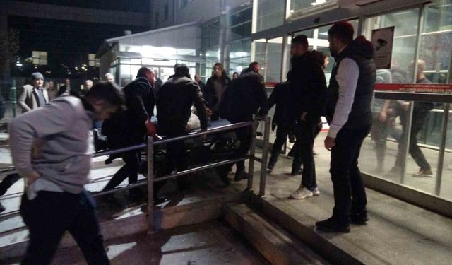 Malatya’da bıçaklı kavga: 3 yaralı