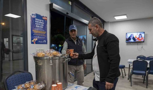 Mersin’de emekçilere ücretsiz çorba