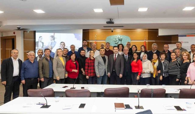 Muhtarlara akademik destek