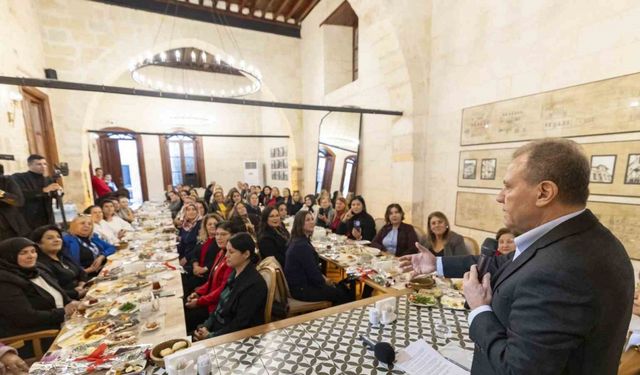 Seçer: "Mersin’i çok daha muhteşem bir kent yapacağız"