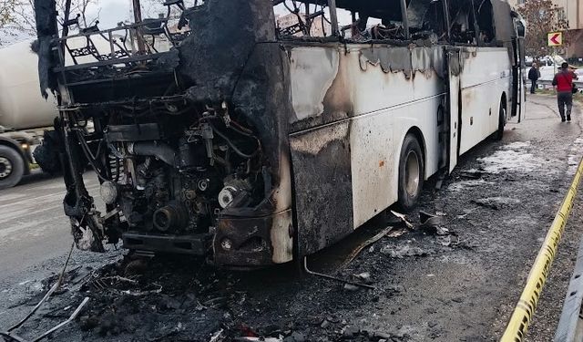 Silivri’de işçi servisi alevlere teslim oldu