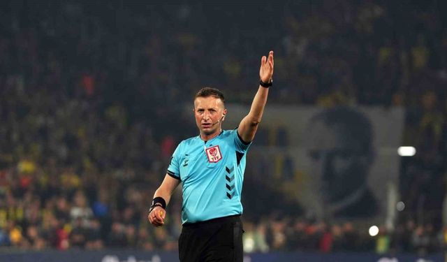 Süper Lig’de son 3 sezonda en çok derbi yöneten hakem Yasin Kol