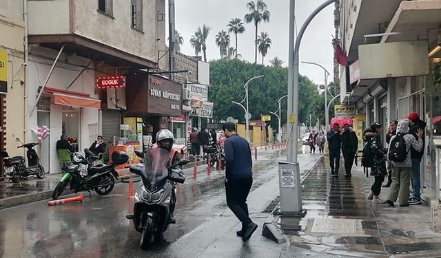Mersin’de özlenen yağmur günler sürüyor