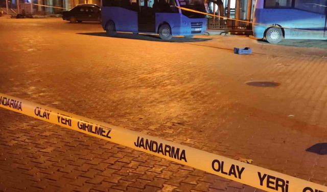 Alkol masasında tartışma kanlı bitti: 1 ölü 2 ağır yaralı