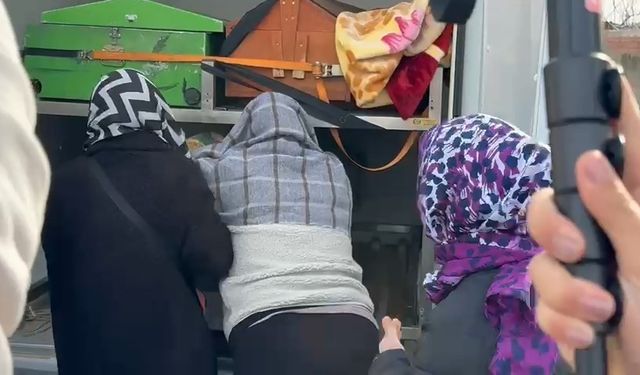 Anneden en acı veda: Elif Kumal son yolculuğuna uğurlandı