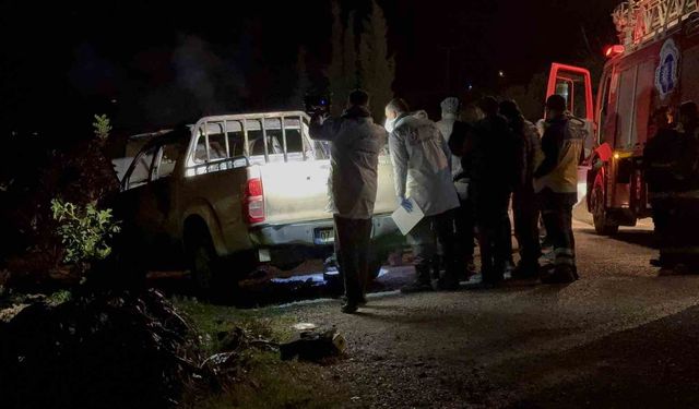 Antalya'da araç içinde yanmış ceset bulundu