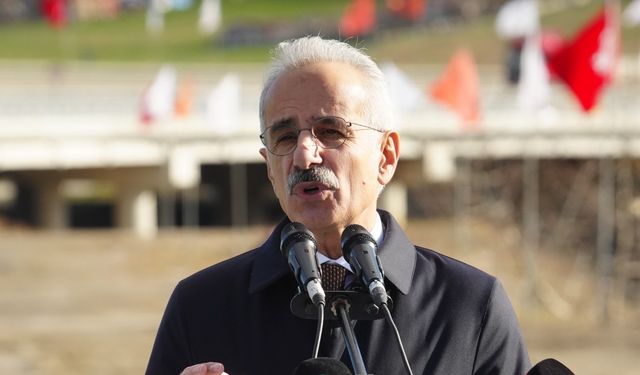 Bakan Uraloğlu: 'Hızlı tren projesi tamamlandığında Ankara-Samsun arası 2,5 saate düşecek'