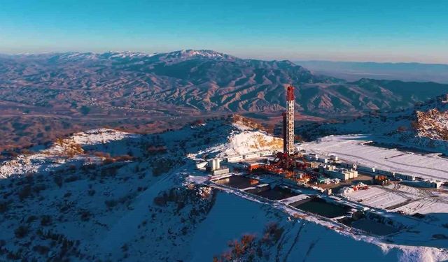 Gabar'da dondurucu soğukta rekor üretim: Günlük 81 bin varil petrol