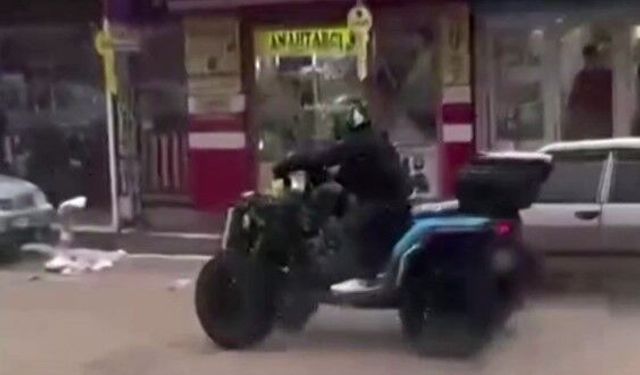 Gaziantep'te drift atan 2 sürücüye ceza: Tehlike saçtıkları anlar kamerada