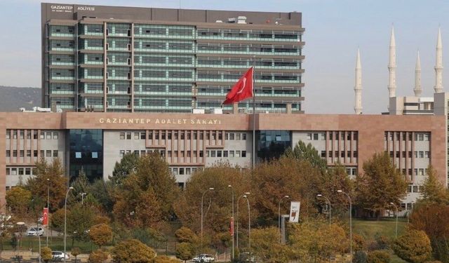 Gaziantep'te 'medyum' dolandırıcılar yargılanmaya başladı