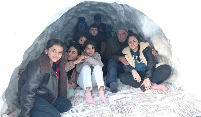 Hakkarili Yunus'tan iglo evi