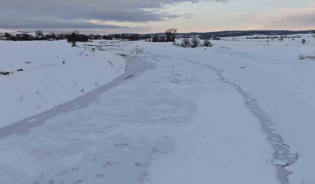 Kastamonu buz kesti: Dereler, barajlar ve göletler dondu