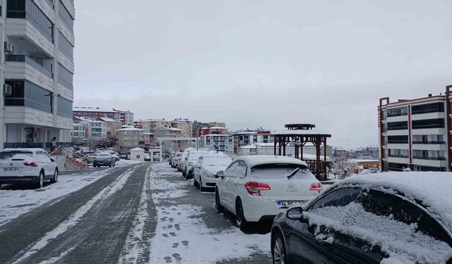 Kulp beyaza büründü