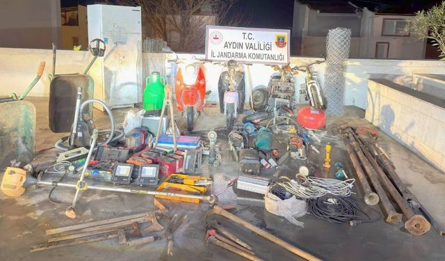 Seli fırsat bildi, 4 evi soydu, jandarmadan kaçamadı