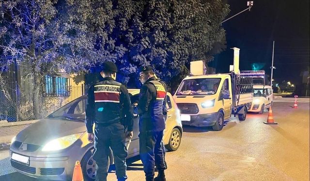 Yılbaşı gecesi Mersin'de güvenlik ve sağlık seferberliği