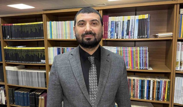 Doç. Dr. Akıncı: 'Türkiye, bölgemizde bir savaş istemiyor'