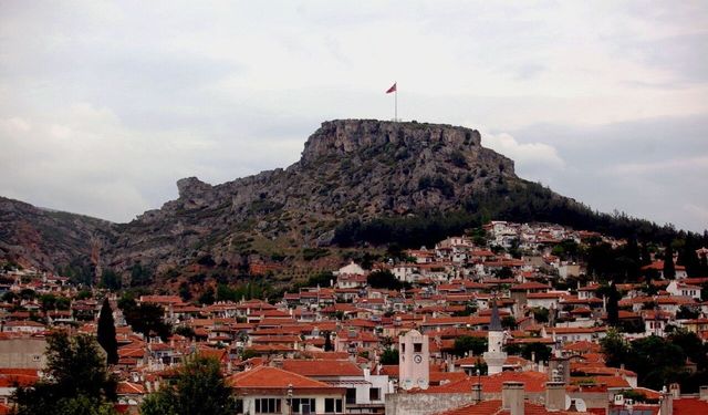 Eski Muğla evleri geleceğe miras kalıyor