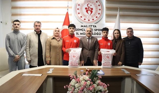 Röveşata golünün kahramanları ödüllendirildi