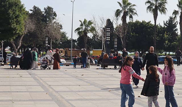 Mersin’de yağmura güneş molası