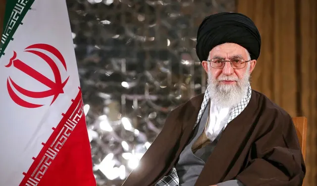 İran Dini Lideri Ayetullah Ali Hamaney hayatını kaybetti